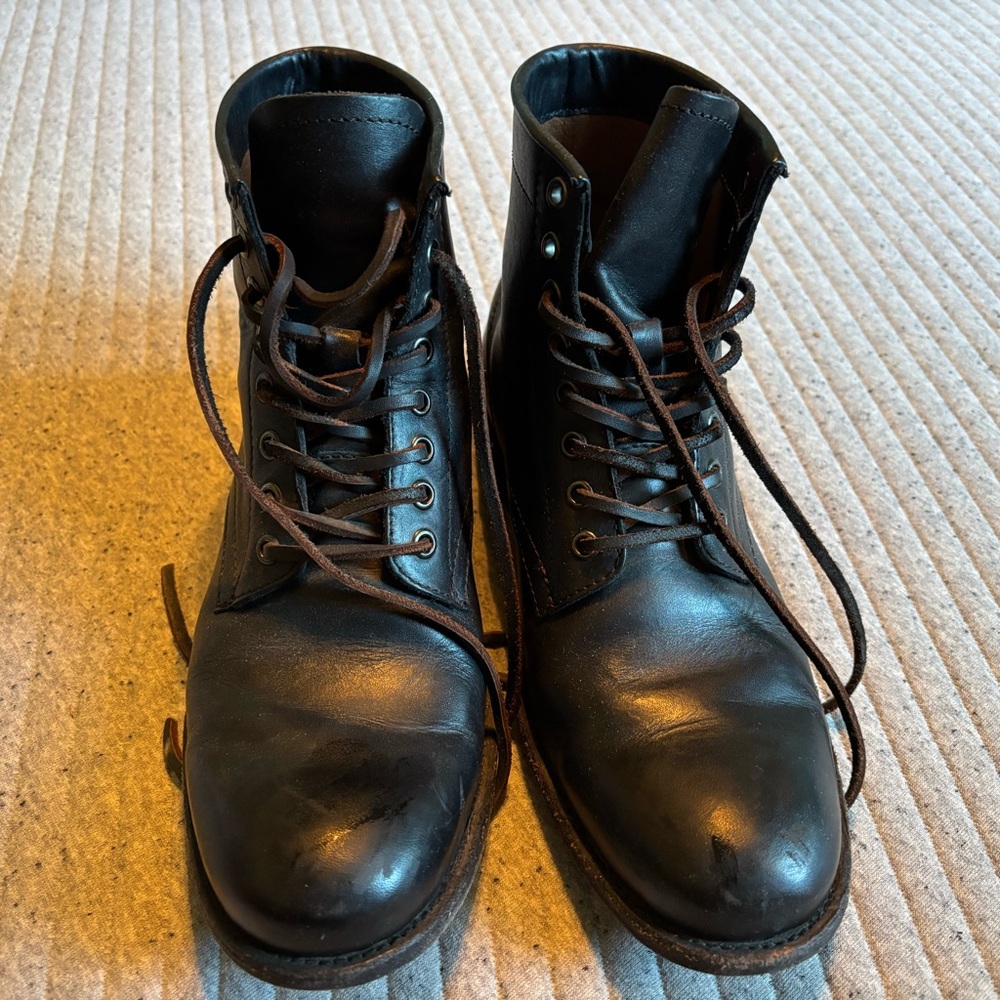FRYE AND CO. Men's Black Leather Lace-Up Boots